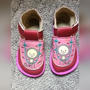 Magical Brand Shoes size 24